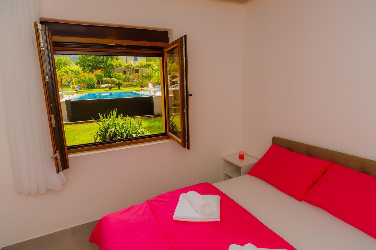 Apartmani Novakovic Котор Екстер'єр фото