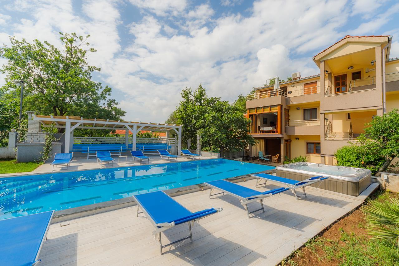 Apartmani Novakovic Котор Екстер'єр фото
